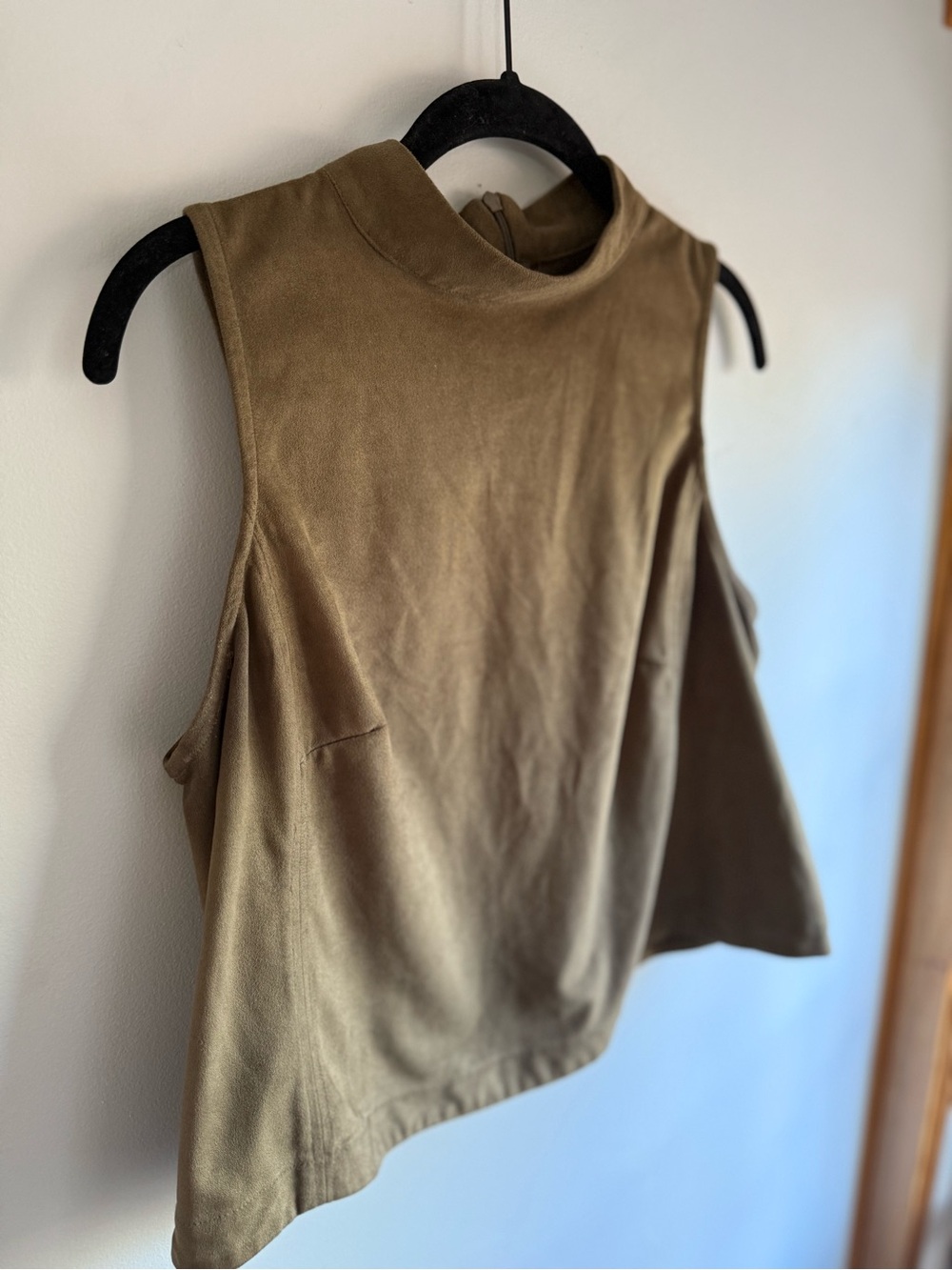 Mock Neck Sleeveless Tank in Olive